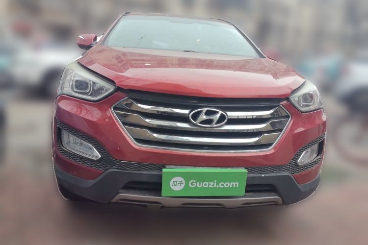 Used Hyundai Santa Fe 2013 Revised Version 2.4L Automatic All-Wheel Drive Smart Type Front