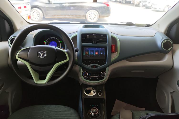 Used CHANGAN OSHAN Benni E-Star 2021 National Edition Colorful Version Lithium Iron Phosphate (31.86 kWh) Center Console