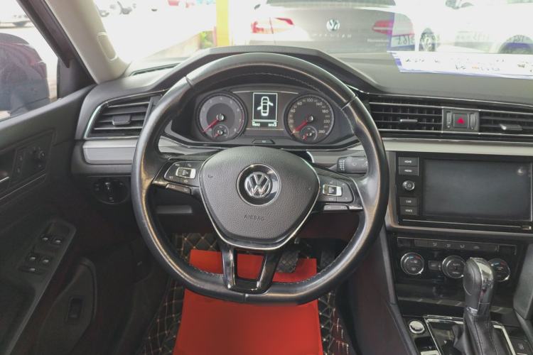 Used Volkswagen Lamando 2019 280TSI DSG Comfort Edition China VI standard Steering Wheel