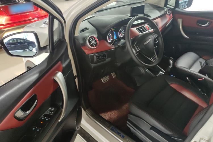 Used Haval H1 2016 Blue Label 1.5L AMT Luxury Model
