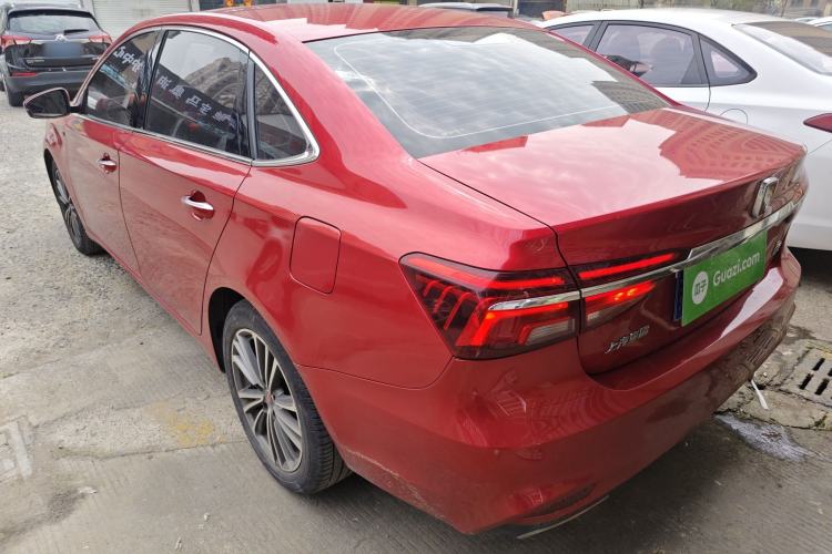 Used Roewe i6 2020 PLUS 1.6L CVT 4G Connected Glory Holographic Edition
