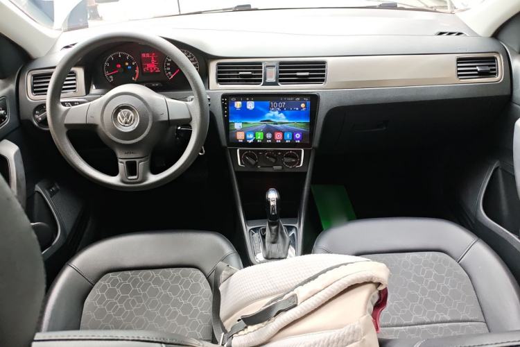 Used Volkswagen Santana 2015 1.6L Automatic Comfort Edition
