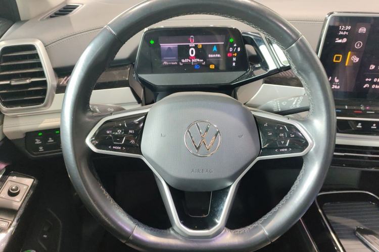 Used Volkswagen ID.6 CROZZ 2022 Long-Range Lite PRO Edition
