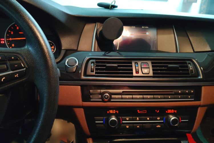 Used BMW 5 Series 2014 520i Elegant Edition