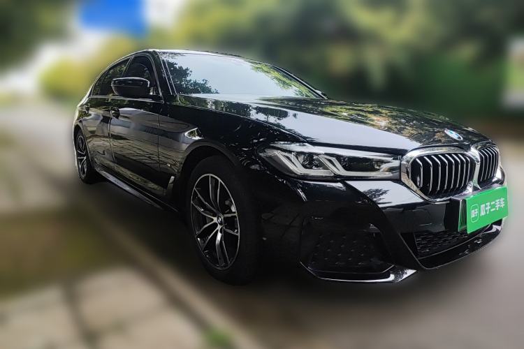 Used BMW 5 Series New Energy 2021 535Le M Sport Package Front Right 45 Deg