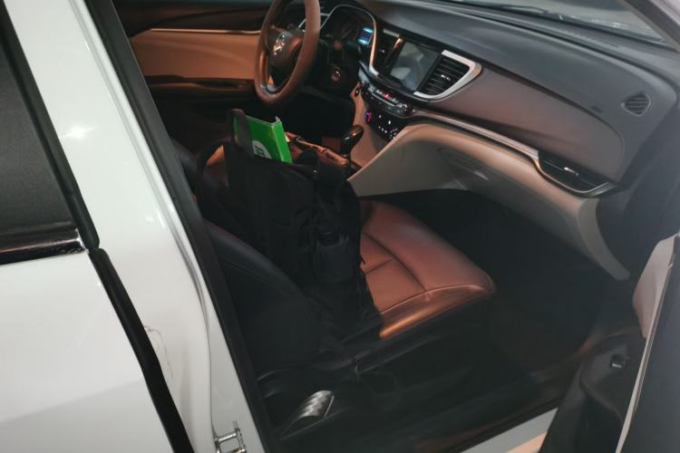 Used Buick GT 2015 15N Automatic Elite Version
