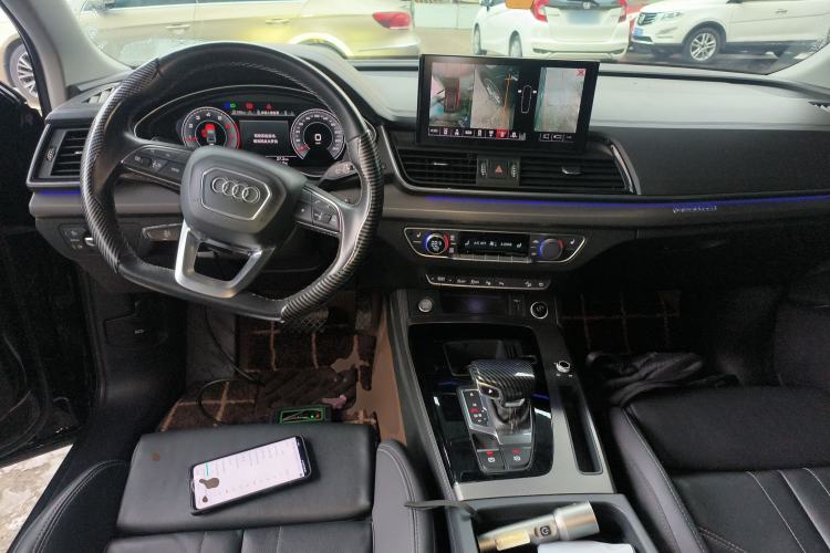 Used Audi Q5L 2022 40T Luxury Dynamic Model Center Console