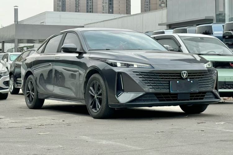 Used Changan Eado DD 2023 Blue Whale NE 1.5T GDI DCT Enjoy Edition
