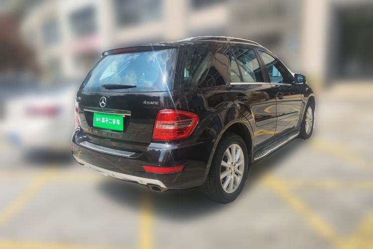 Used Mercedes-Benz M-Class 2010 ML 350 4MATIC Luxury Model Rear Right 45 Deg