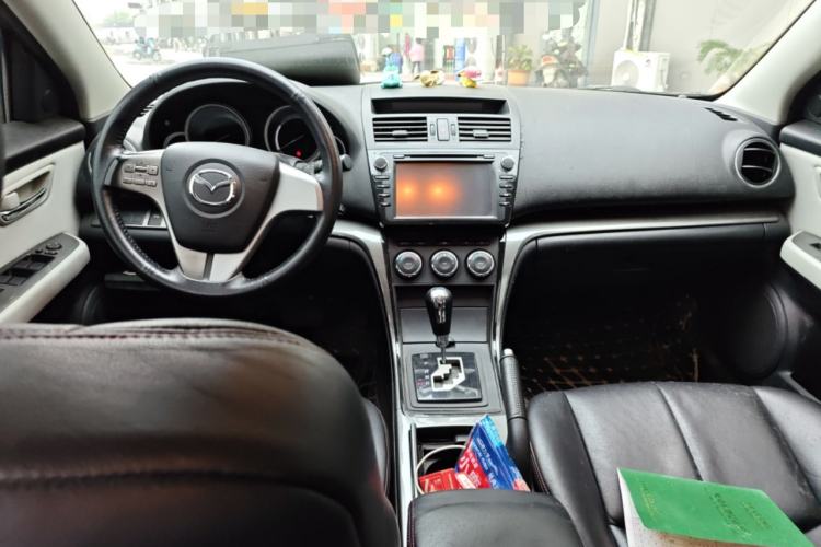 Used Mazda 6 2012 2.0L Automatic Elite Edition Center Console