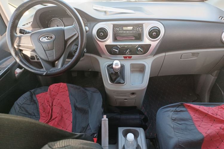 Used JAC Refine M3 2018 1.6L Express Edition 7-Seater
