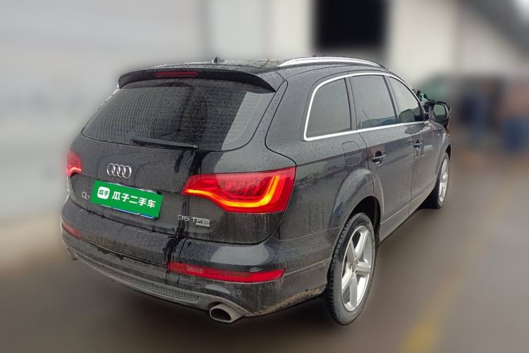 Used Audi Q7 2014 35 TFSI Sport Edition Rear Right 45 Deg