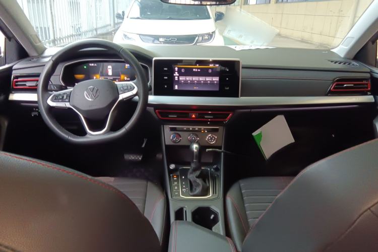 Used Volkswagen Lavida 2023 300TSI DSG Starry Full-Comfort Edition Center Console