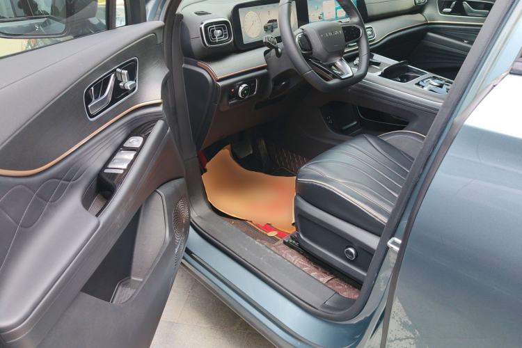 Used Chery Tiggo 9 2023 2.0T Dual-Clutch Two-Wheel Drive Luxury Edition 7 Seats Driver Seat