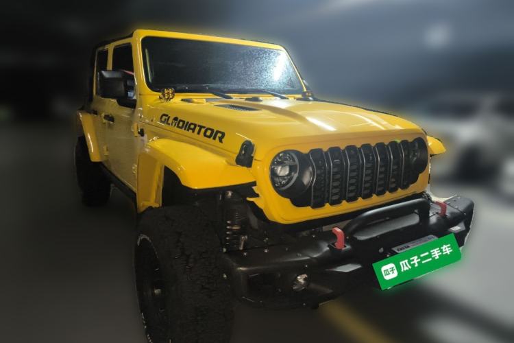 Used Jeep Wrangler 2019 2.0T Sahara Four-Door Version China VI Emission Standard
