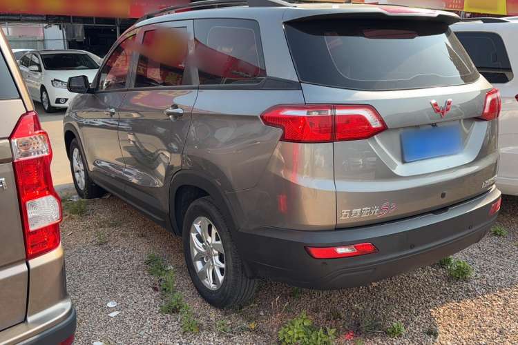 Used Wuling Hongguang S3 2018 1.5L Manual Standard Version China V Standard