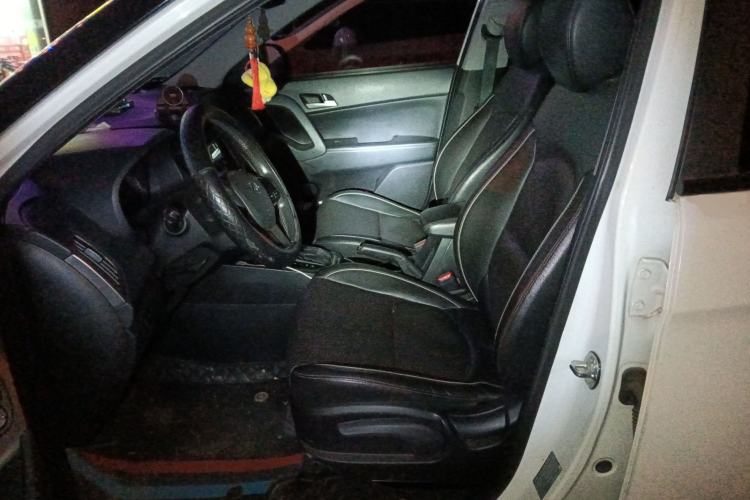 Used Hyundai ix25 2015 1.6L Automatic Two-Wheel Drive Smart GLS Trim