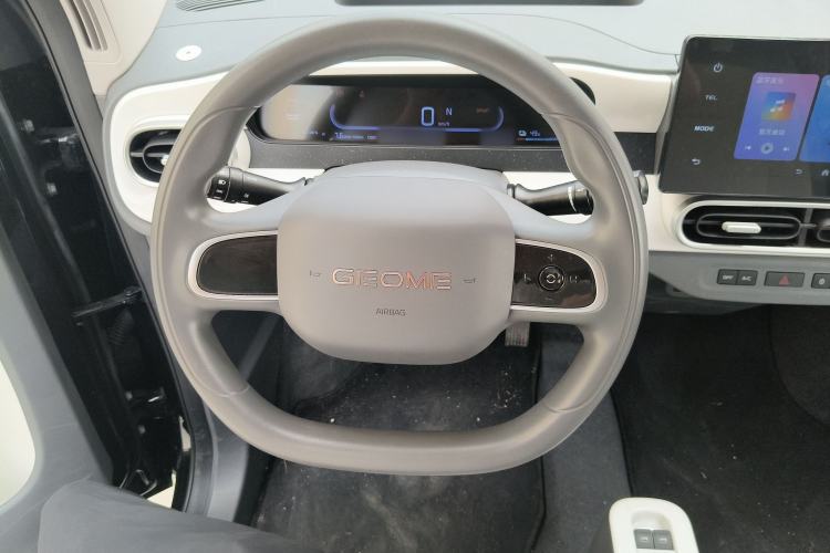 Used Geely Galaxy Panda 2025 210km Panda Kart Steering Wheel