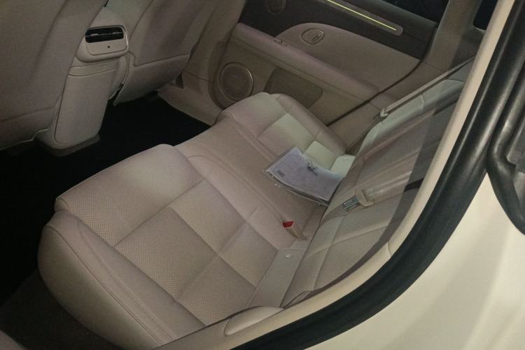 Used IM LS6 2026 Model Pure Electric Max Left Rear Seat