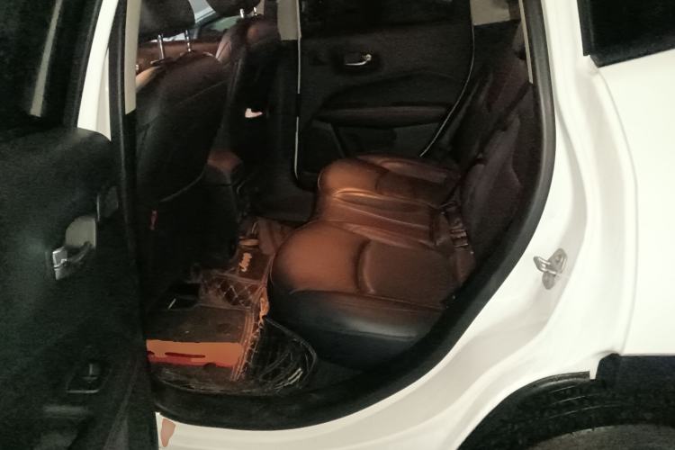 Used Jeep Compass 2019 220T Automatic Four-Wheel Drive High-Performance Flagship Edition
