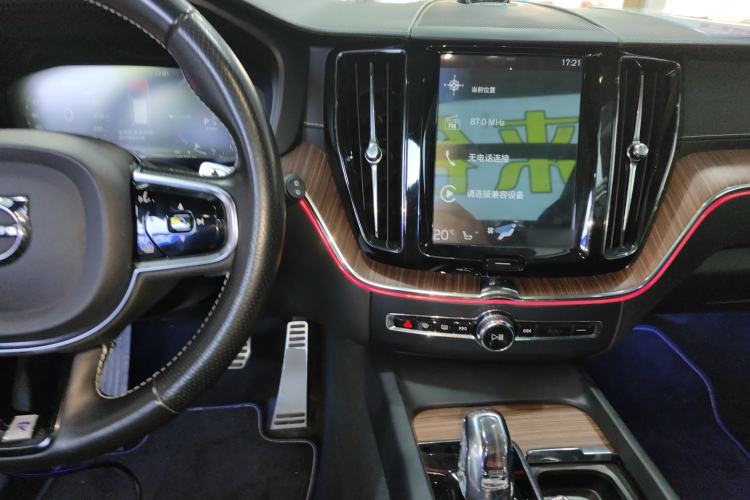 Used Volvo XC60 New Energy 2019 T8 E-Drive Hybrid Intelligent Luxury Sport Edition China V Standard