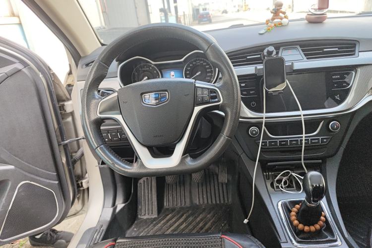 Used Geely Auto Emgrand 2017 Sedan Million Edition 1.5L Manual - Upward Version
