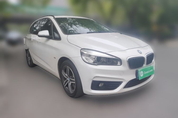 Used BMW 2 Series Active Tourer 2016 218i Sports Design Package Front Right 45 Deg