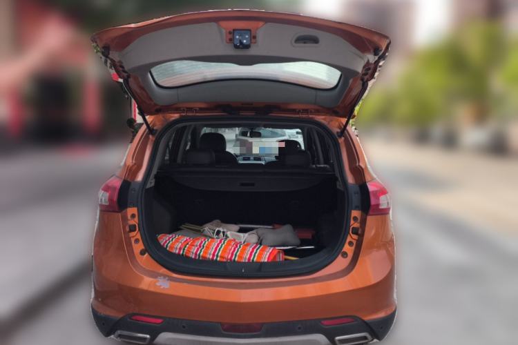 Used BAIC Senova X65 2015 2.0T Automatic Elite Model
