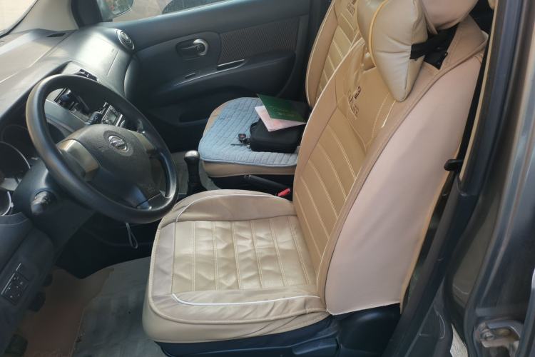 Used Nissan Livina 2010 Jingrui Edition 1.6L Manual Standard Model Left Front Seat