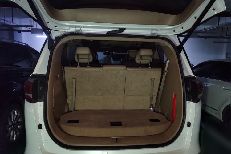 Used Buick GL8 2017 ES 28T Luxury Model China V Standard
