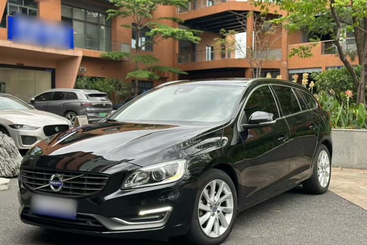 Used Volvo V60 2014 Facelift T5 Zhiyi Edition