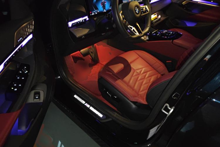 Used BMW 5 Series 2025 530Li Luxury Edition M Sport Package
