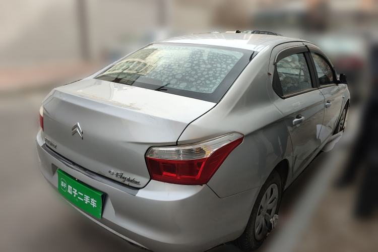 Used Citroen Elysee 2015 Zhishang Edition 1.6L Manual Fashion Model
