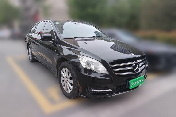 Used Mercedes-Benz R-Class 2017 R 320 4MATIC Business Edition Prestige Model
