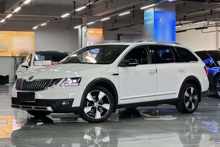 Used Skoda Octavia 2018 Station Wagon TSI280 DSG Luxury Edition
