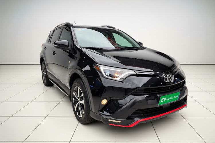 Used Toyota RAV4 2016 2.0L CVT Two-Wheel Drive Fashion Edition China V Standard