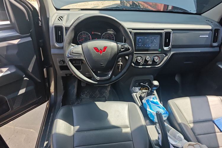 Used Wuling Zhengtu 2021 1.5L Adventure LAR Steering Wheel