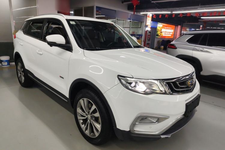 Used Geely Auto Emgrand X7 Sport 2016 1.8TD Automatic ZhiZun Version Front Right 45 Deg