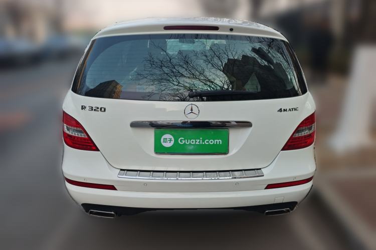 Used Mercedes-Benz R-Class 2015 R 320 4MATIC Luxury Model
