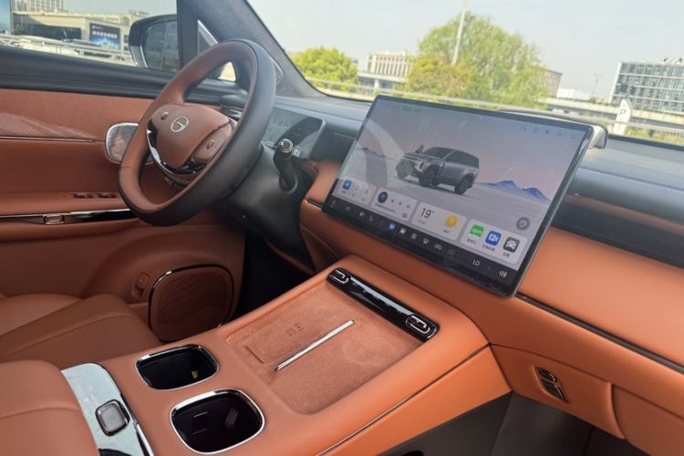 Used GAC Trumpchi Xiangwang S7 2025 180km Ultra All-Wheel Drive LiDAR Edition Gear Lever