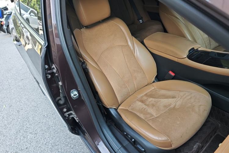 Used Buick LaCrosse 2018 28T Luxury Model
