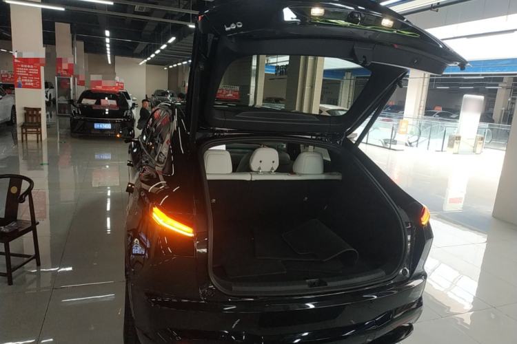 Used ONVO L60 2024 60 kWh Rear-Drive Version