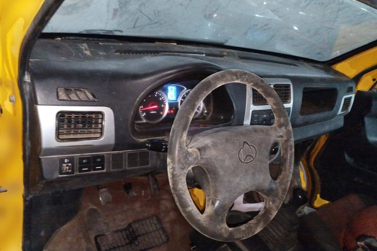 Used CHANGAN KAICHENG Star 9 2015 1.5L Standard 4G15S Center Console