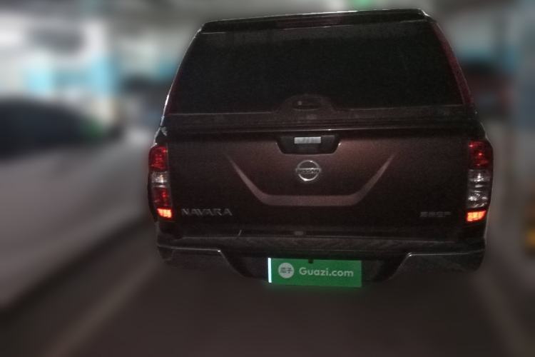 Used Nissan Navara 2017 2.5L Automatic 2WD Luxury Edition QR25