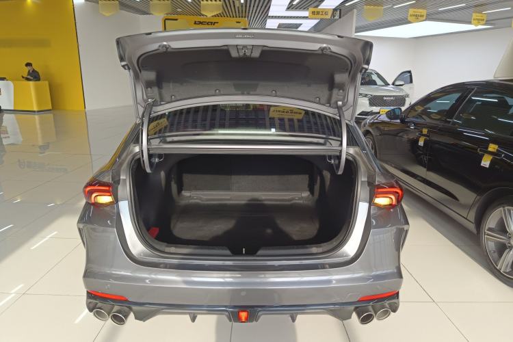 Used GAC Trumpchi EMPOW 2021 270T DCT J16 Version