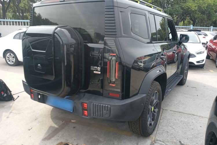 Used JETOUR Traveler 2023 2.0T All-Wheel Drive CrossPRO+