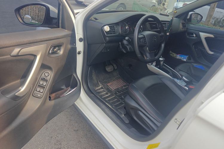 Used Citroen C3-XR 2015 1.6L Automatic Pioneer Model