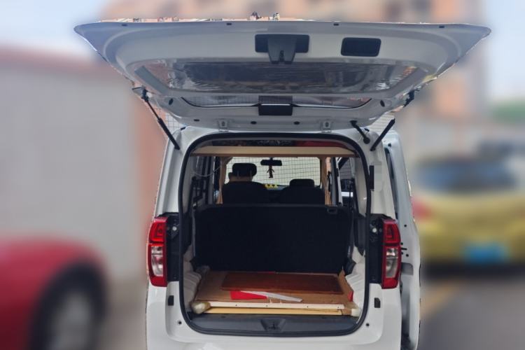 Used Wuling Zhiguang New Energy 2025 Model 305km Ambitious Edition