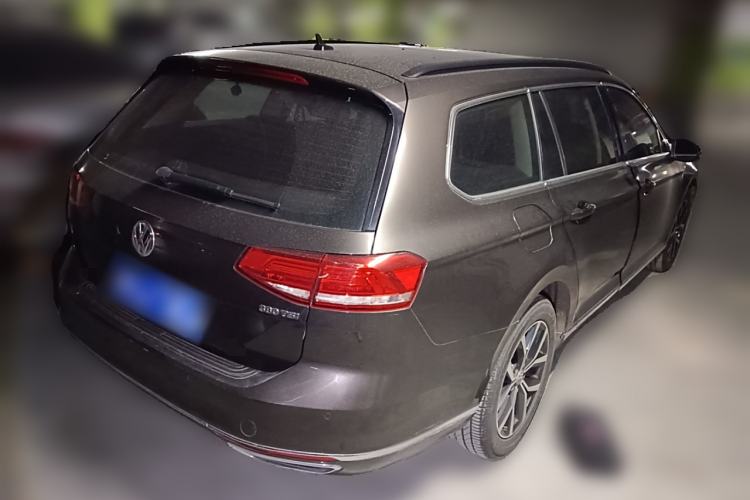 Used Volkswagen Variant 2018 380TSI Two-Wheel Drive Comfort Edition