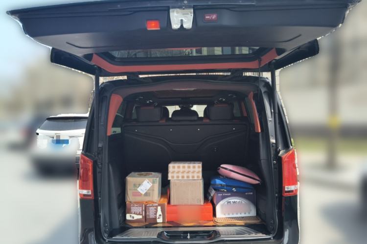 Used Mercedes-Benz V-Class 